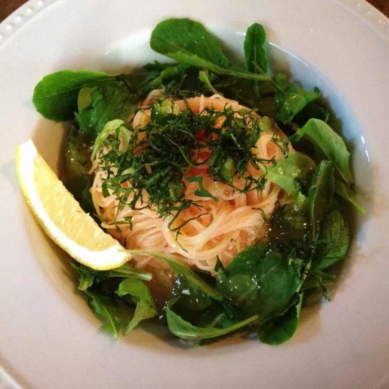 ほうれん草の冷製たらこパスタ(茶屋雨巻)