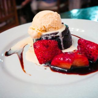 WARM FLOURLESS CHOCOLATE CAKE(The Food Company Cafe and Catering)