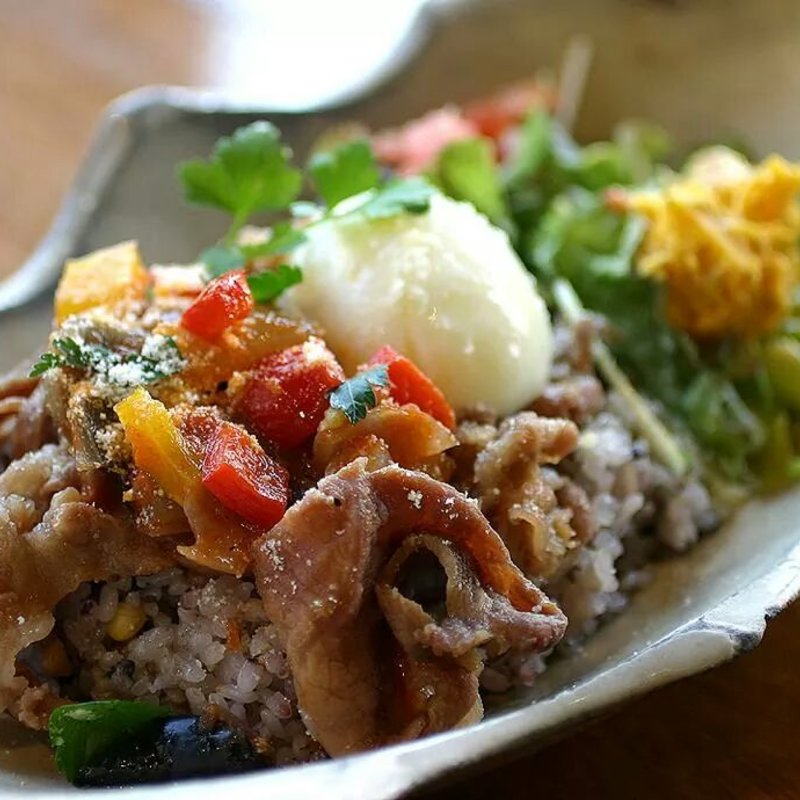 豚丼(かぼ茶庵 )