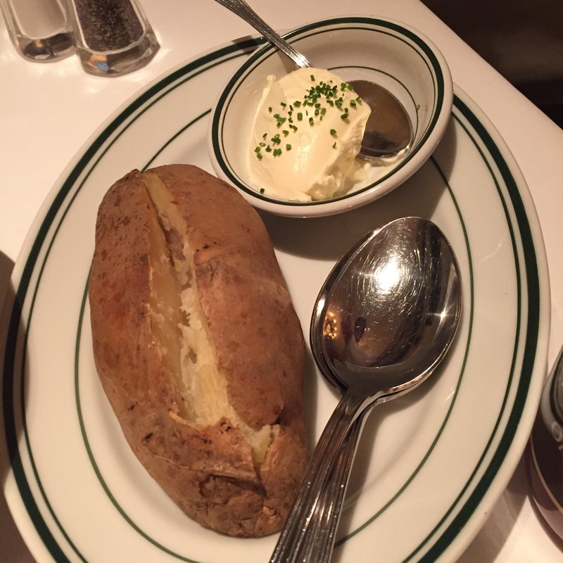 ベイクドポテト サワークリーム(ウルフギャング・ステーキハウス 六本木店)