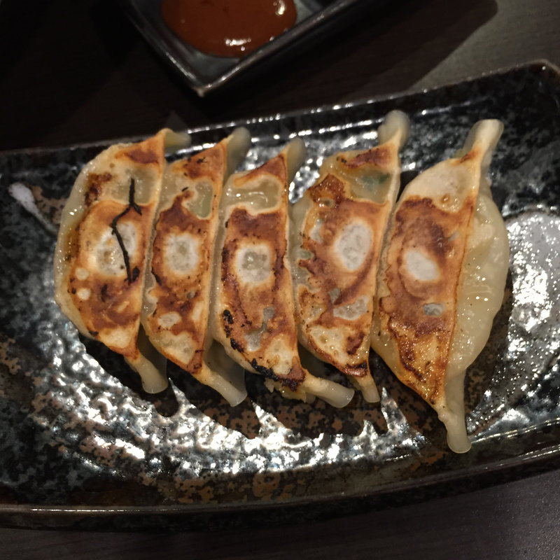ギョーザ(麺屋・國丸 梅田店。)