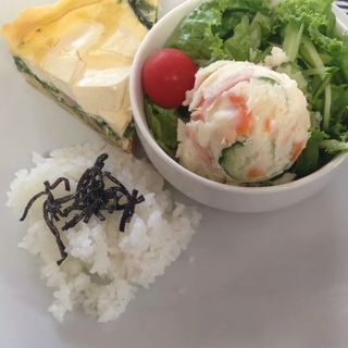 豆腐キッシュランチ(きりんカフェ)