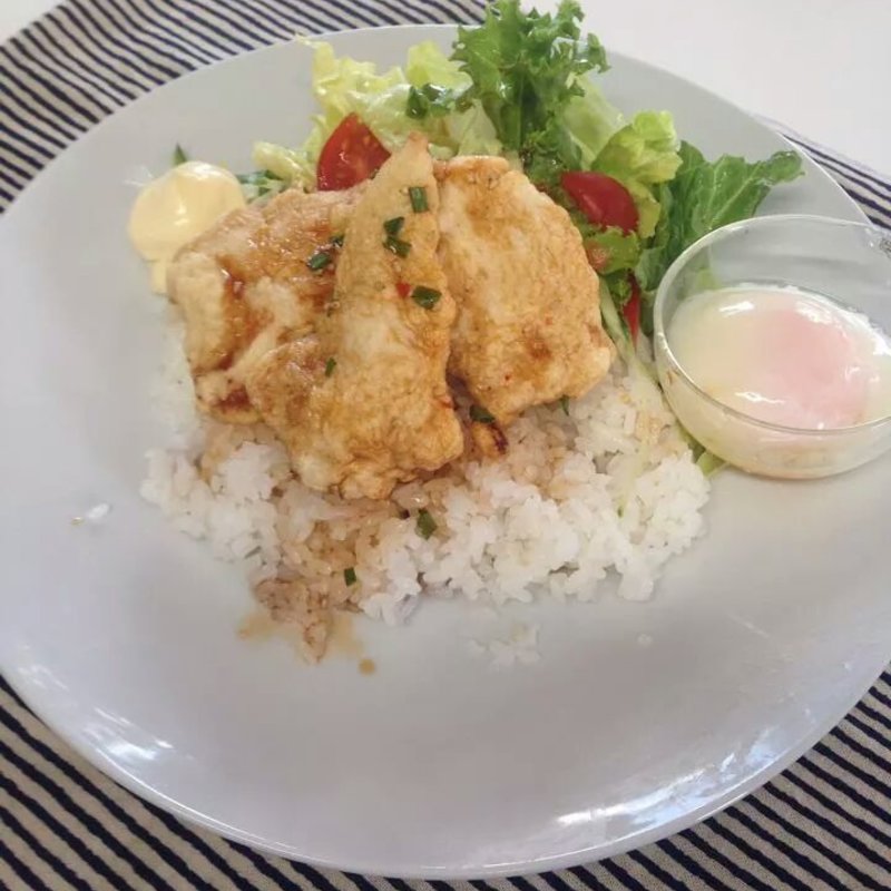 とり天サラダプレート(きりんカフェ)