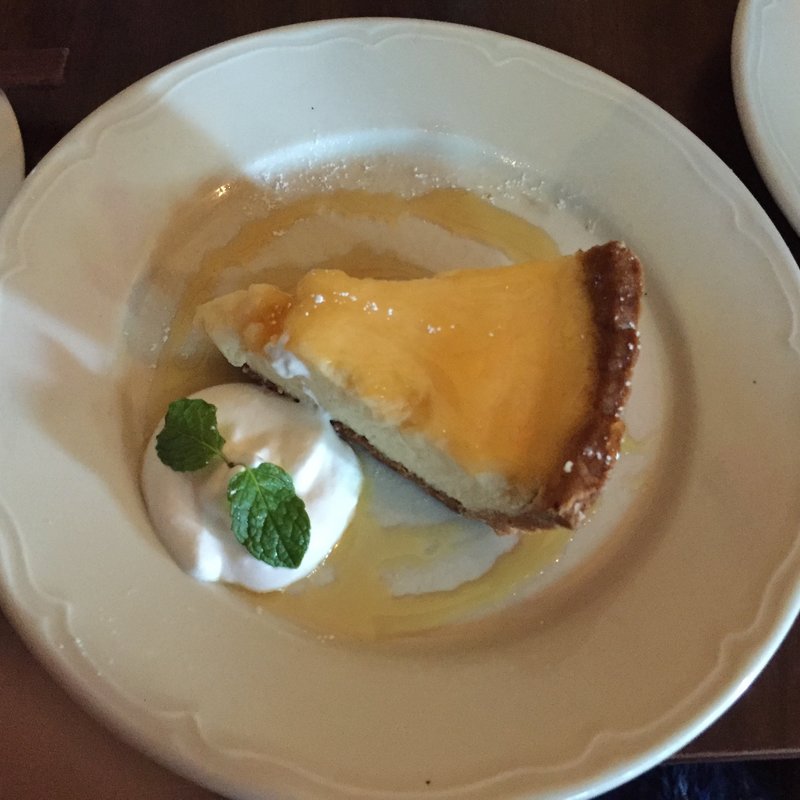 ベイクドチーズ(ノイカフェ苦楽園店)