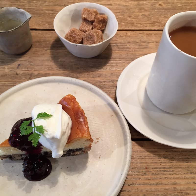 チーズケーキセット(VERT DE GRIS)