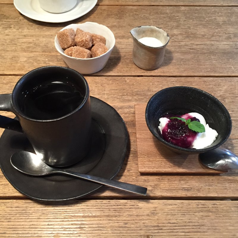 ヨーグルトムース(VERT DE GRIS)