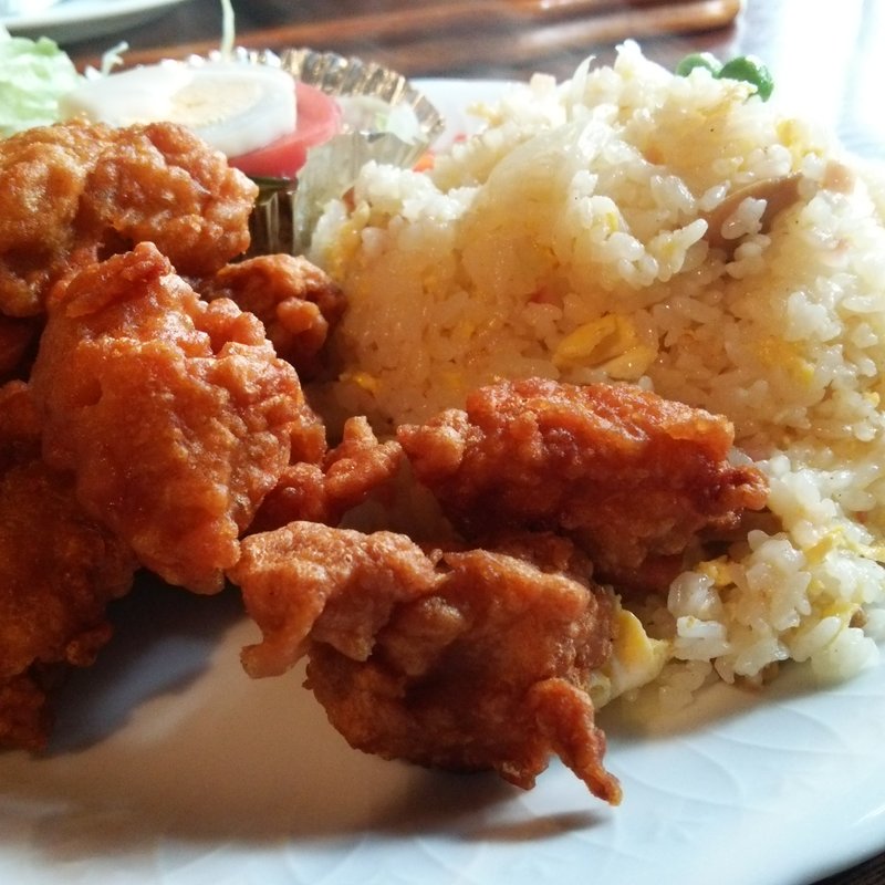 ピラフ&唐揚げセット(カフェ・ド・フランス )