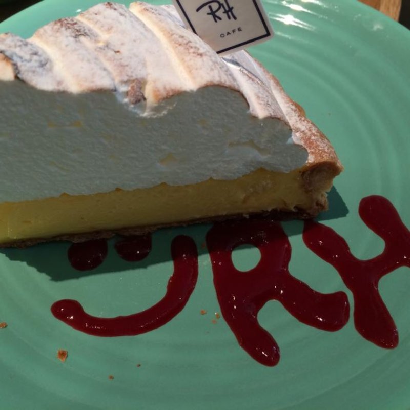 レモンパイ(RHC カフェみなとみらい店)