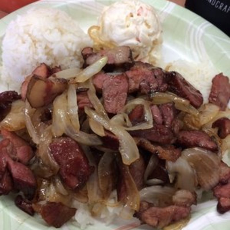 Pastele stew omelette(100% Hawaiian LLC)