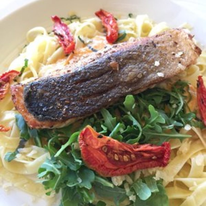 Salmon fettuccini(The Pearl)