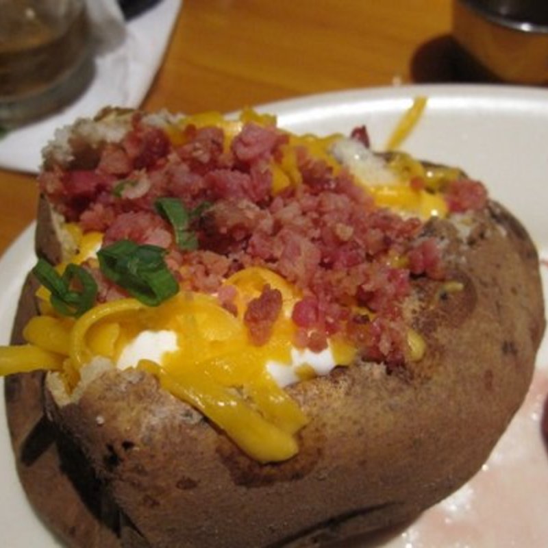 Loaded potato(Cattle Company Steakhouse)