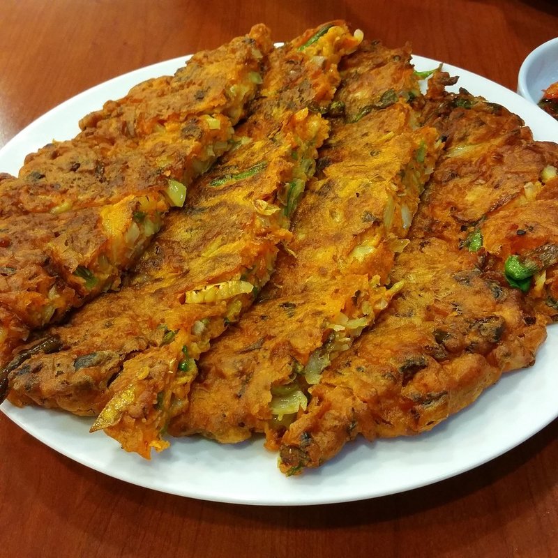 Kim chi pancake(Ohana Inn Restaurant)