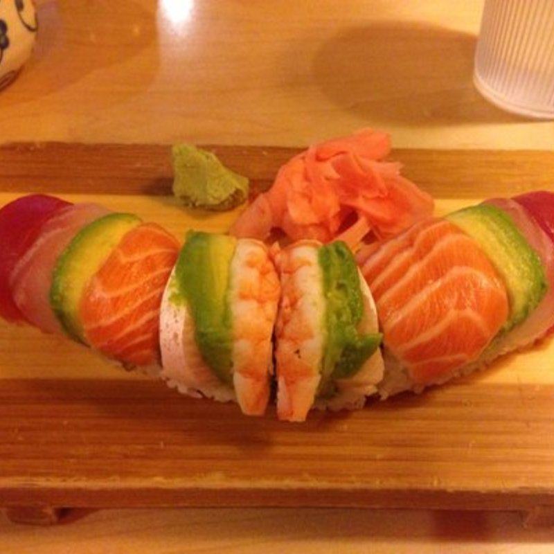 Rainbow roll(Kunio Japanese Restaurant)