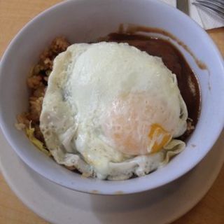 Loco moco fried rice(Rocky’s Coffee Shop)