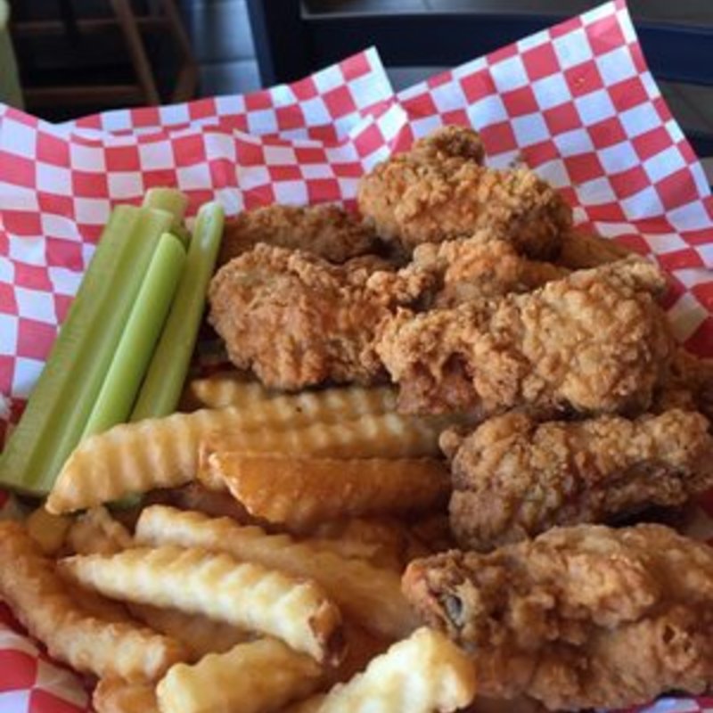 Krispy bone in wings (Miami Grill)