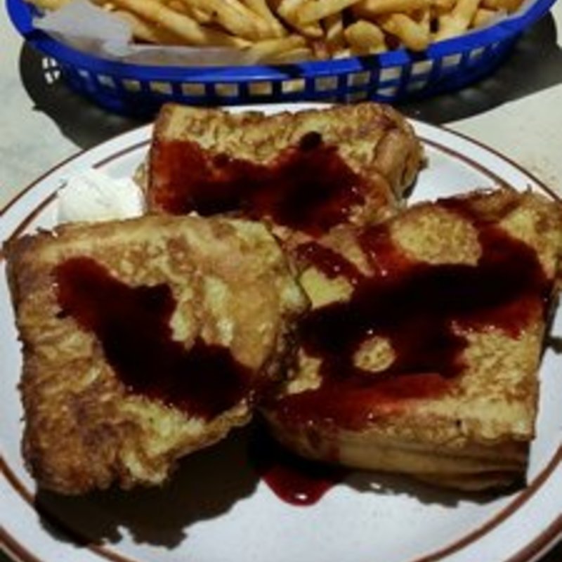 French Toast with Guava Syrup(Ken’s House of Pancakes)