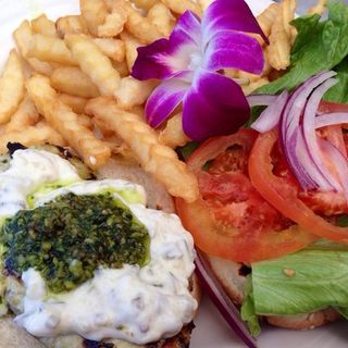 Fresh Fish sandwich(Crouching Lion Inn)