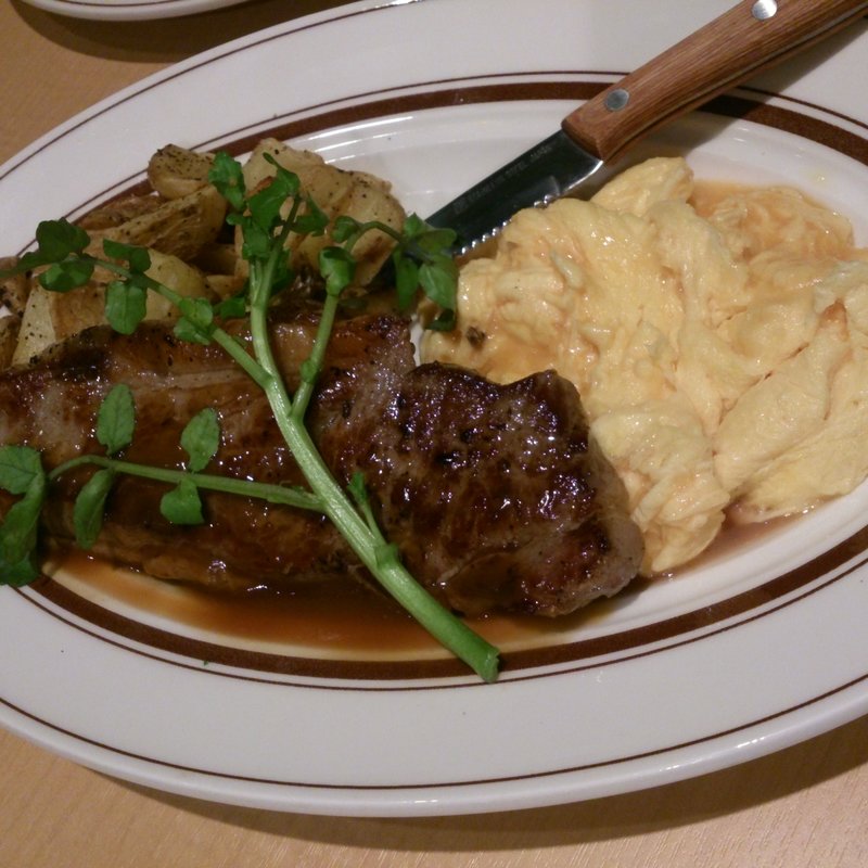 ビーフステーキ 'n エッグス(Eggs 'n Things お台場店)