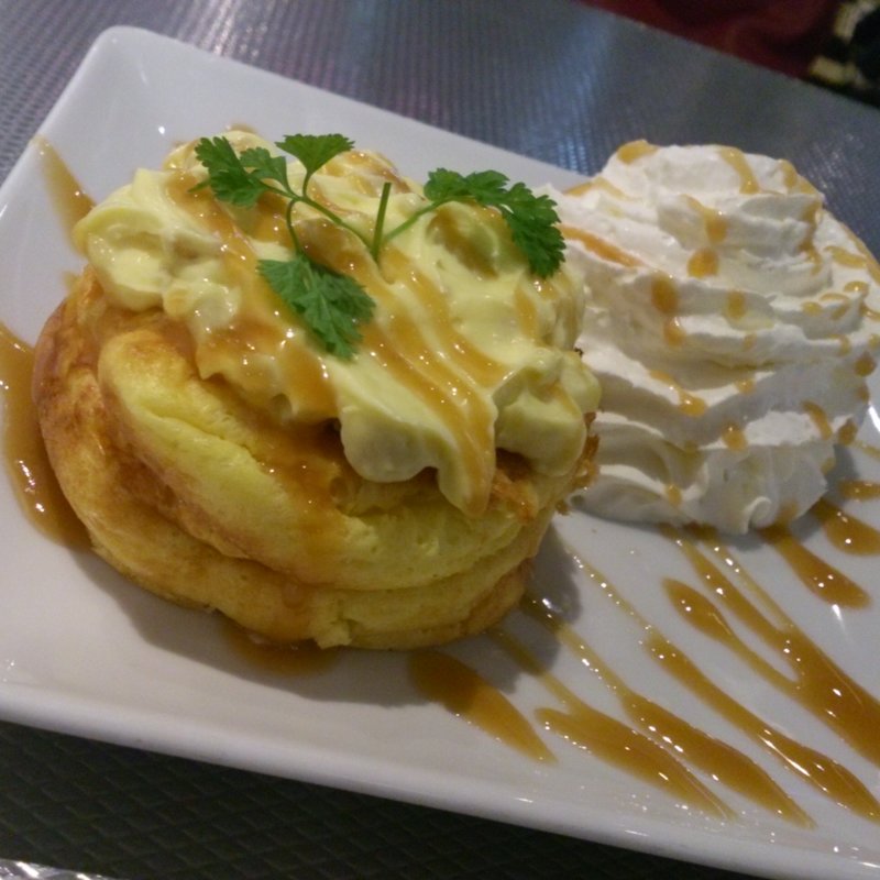 スフレホットケーキ(コラボカフェ Cafe ASAN パンケーキ御徒町)