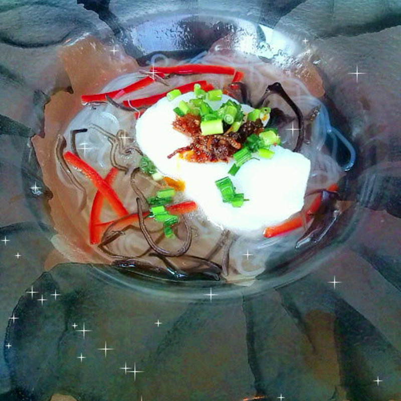 白身魚の蒸し物　XO醤ソースで(チャイナブルー)