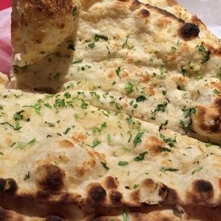 Garlic Nann(Garlic naan)