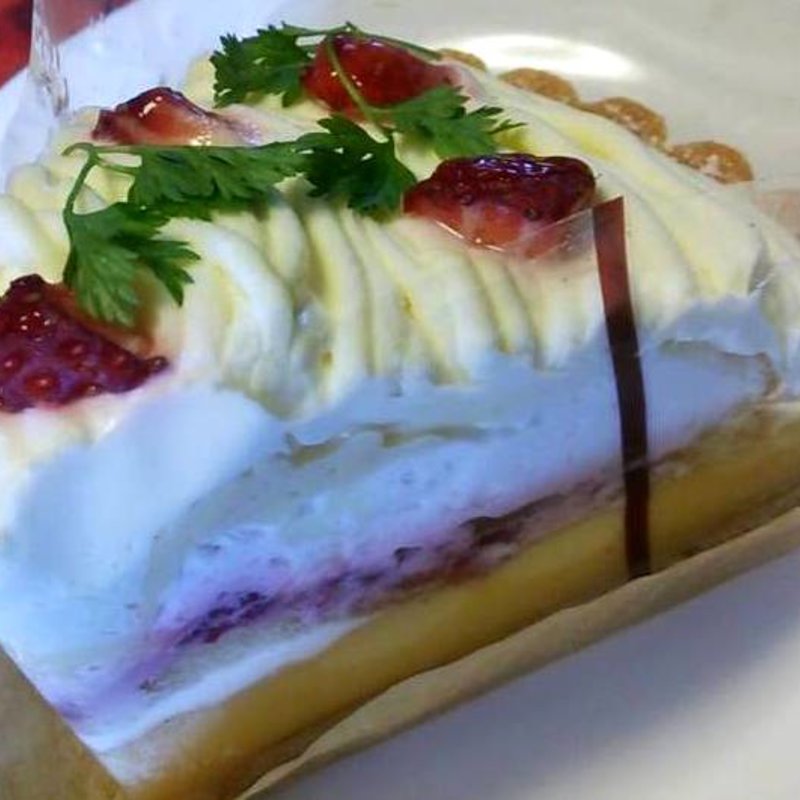 チーズモンブランのタルト(brown suger)