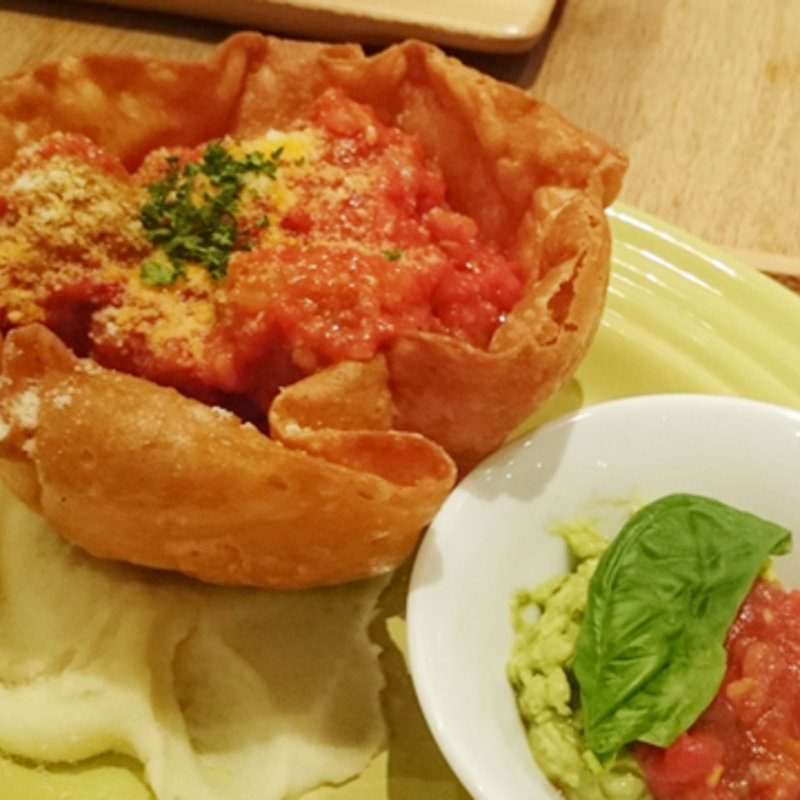 メキシカンボール(RH Cafe 千駄ヶ谷店 （アールエイチカフェ）)