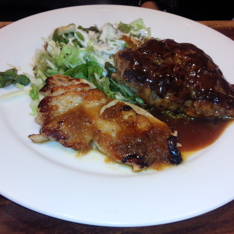 ガーリックチキン＆ハンバーグ(ステーキのくいしんぼ 青山店)