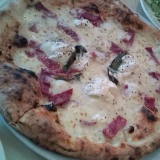 ピザのランチコース(トラットリア・ピッツェリア・サルヴァトーレ （Salvatore）)