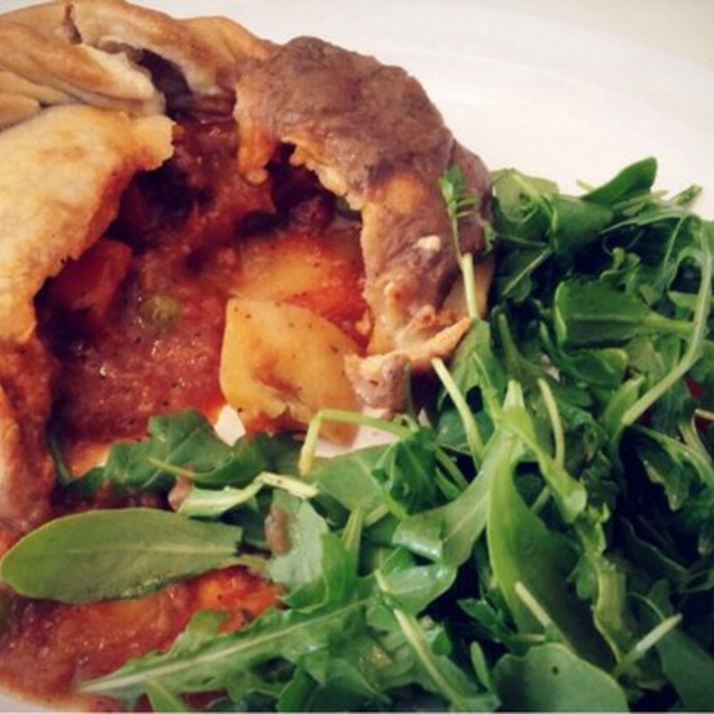 Steak and Lager Pot Pie (Simplethings Sandwich and Pie Shop)