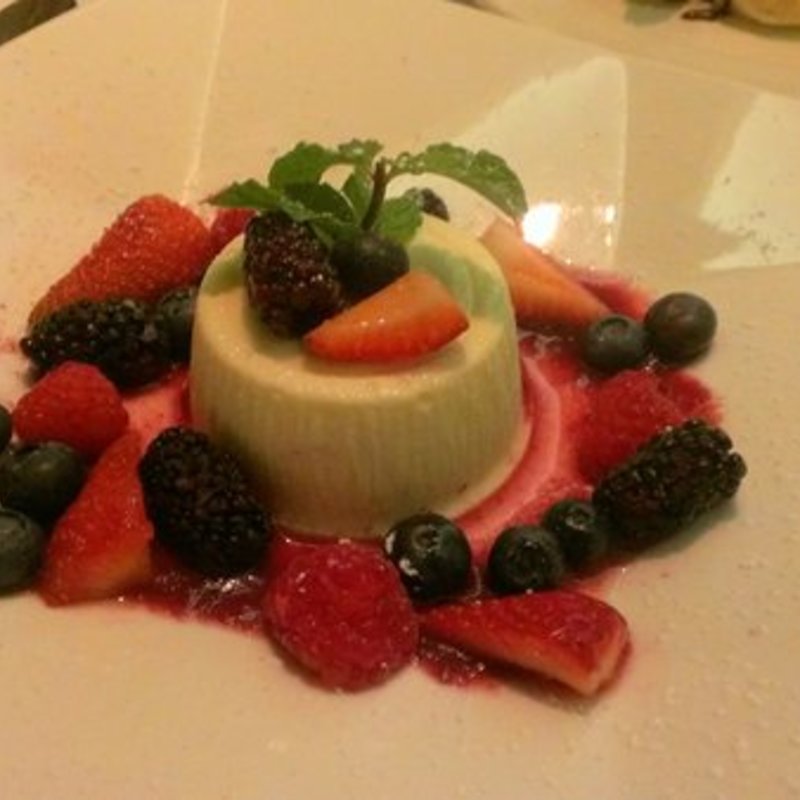 Yuzu panna cotta(3660 On the Rise)