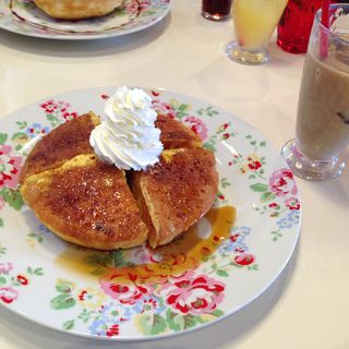 フレンチパンケーキ＆生クリーム(Mee's Pancake　渋谷八番街店)