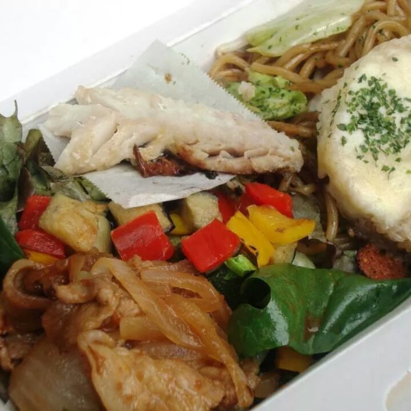 ワンコインランチボックス(ぐぁらく)