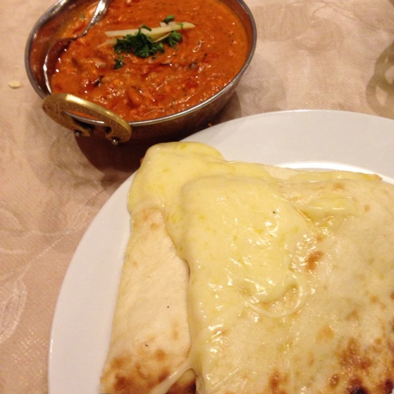 チーズナン(インドラ マハール)