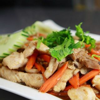 Garlic Chicken(Tasty Siam)