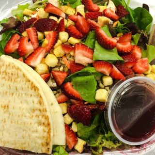 Strawberry Madness Salad(Saladish)