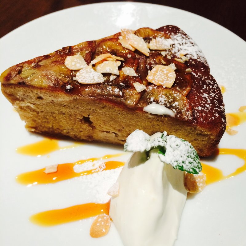 黒糖バナナケーキ セット(三宿の寿司 えん)