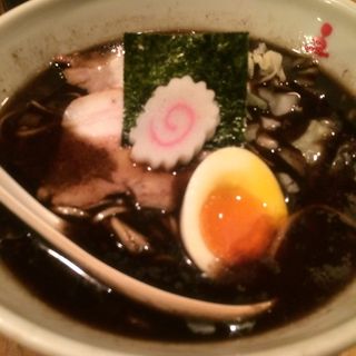 焦がし醤油ラーメン(五行)