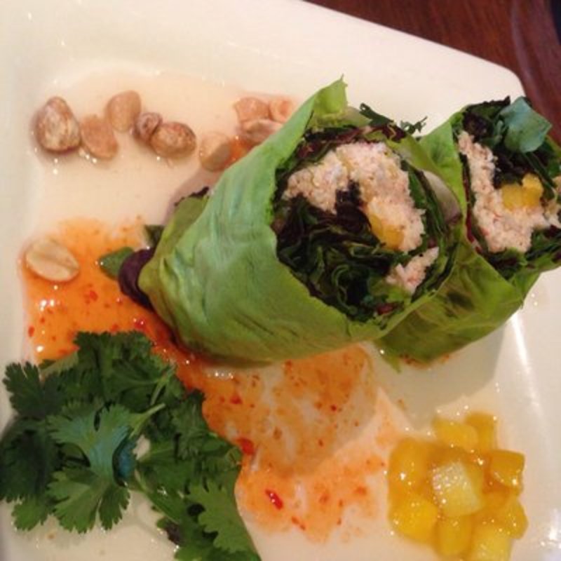 Mango crab salad roll(Sansei Seafood Restaurant )