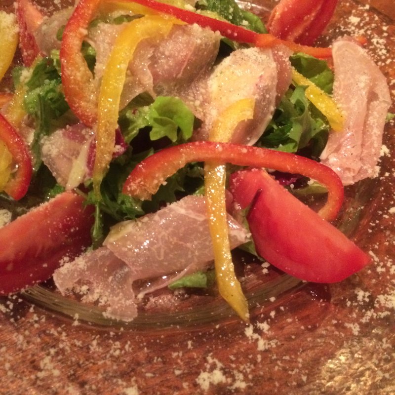 生ハムたっぷりサラダ(クラゲストア 自由が丘)