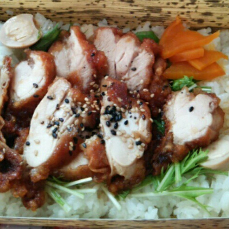 甘だれ弁当(自由が丘鶏唐揚専賣店 （ジユウガオカトリカラアゲセンバイテン）)