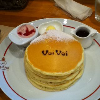 クラシックバターミルクパンケーキ(パンケーキママカフェ VoiVoi （ヴォイヴォイ）)