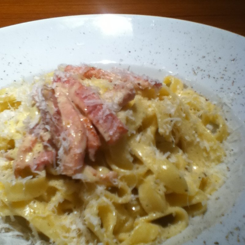 カルボナーラ(street pasta company)