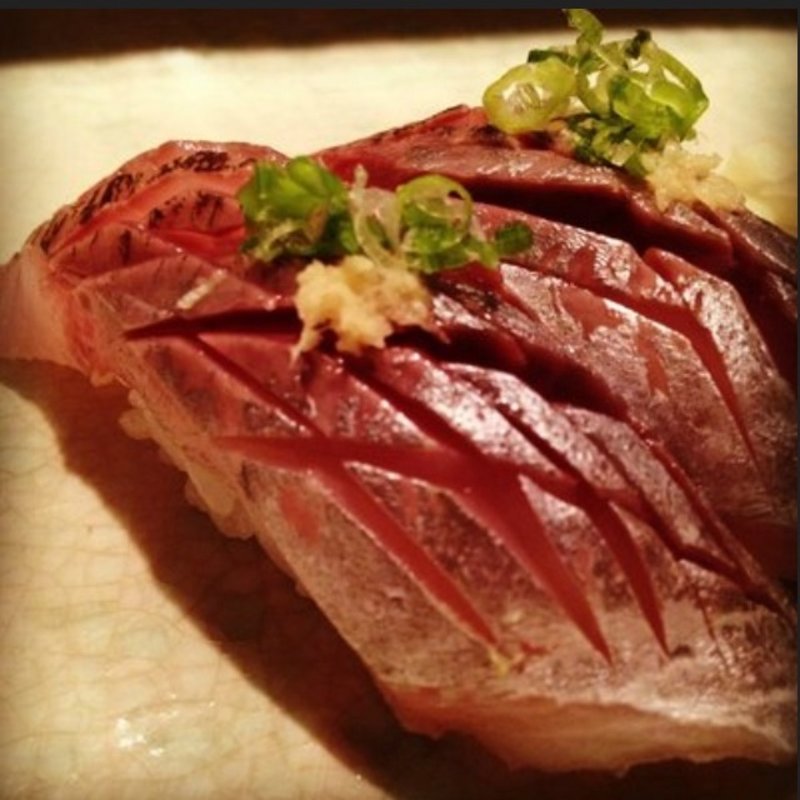 あじ(TAKA Sushi)
