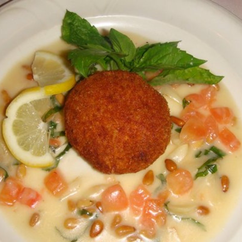 Crab cake(Hy’s Steak House)