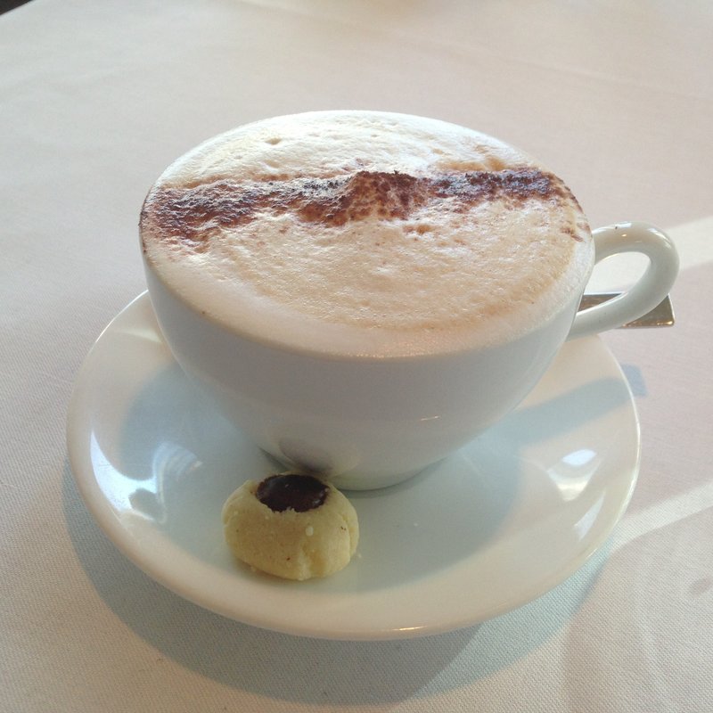 カプチーノ(TWO ROOMS Grill ｜Bar （TWO ROOMS グリル | バー）)