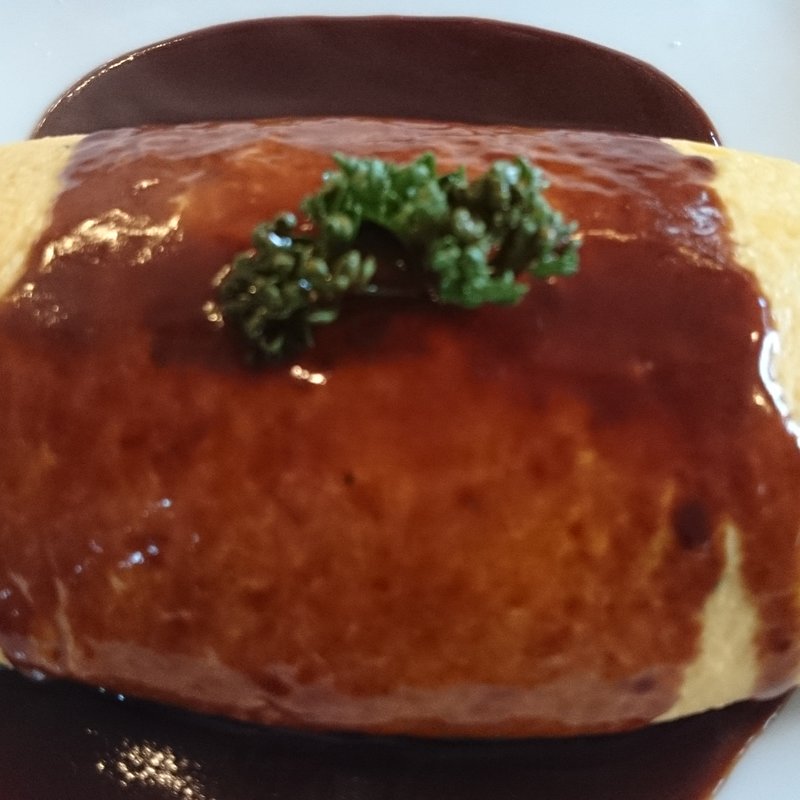 牛肉のオムライス－ガーリック風味－(たいめいけん )