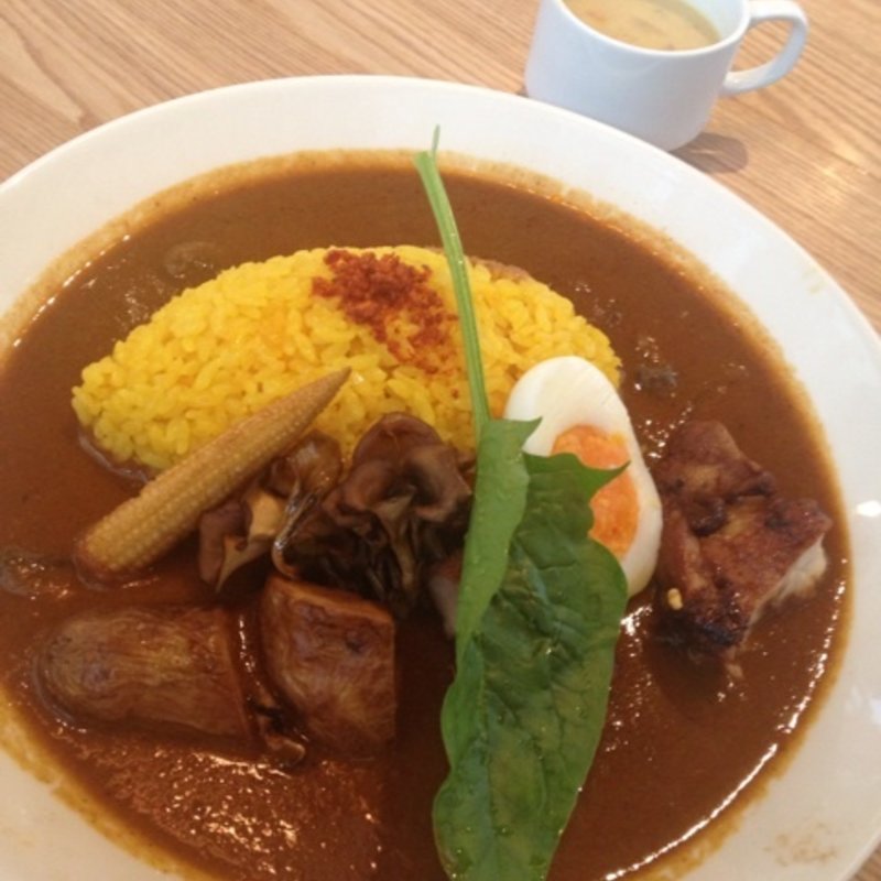 丹波肉鶏カレー＆サフランバターライス(ONIJUS COFFEE VILLAGE)