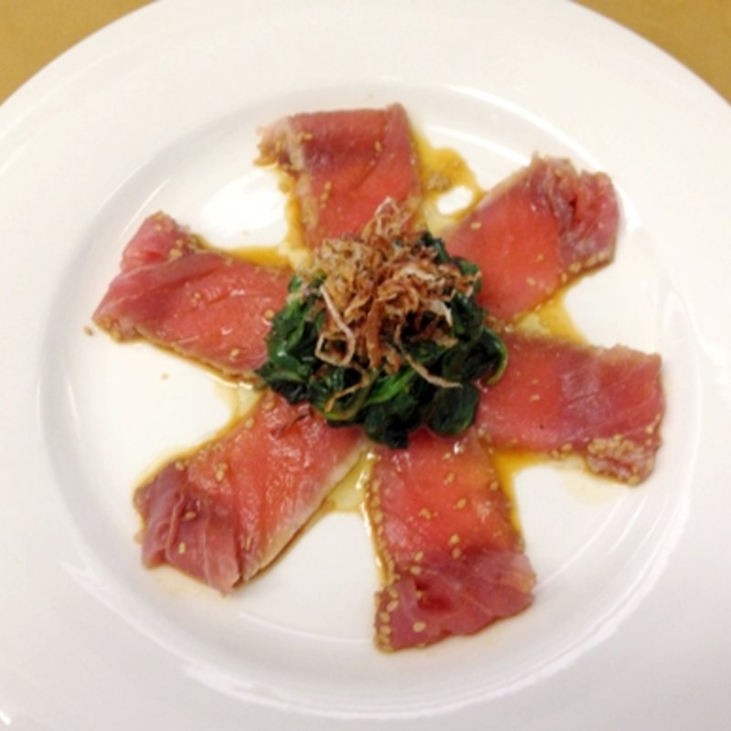 Sesami Crusted Tuna with Warm Spinach(Dakara Sushi)