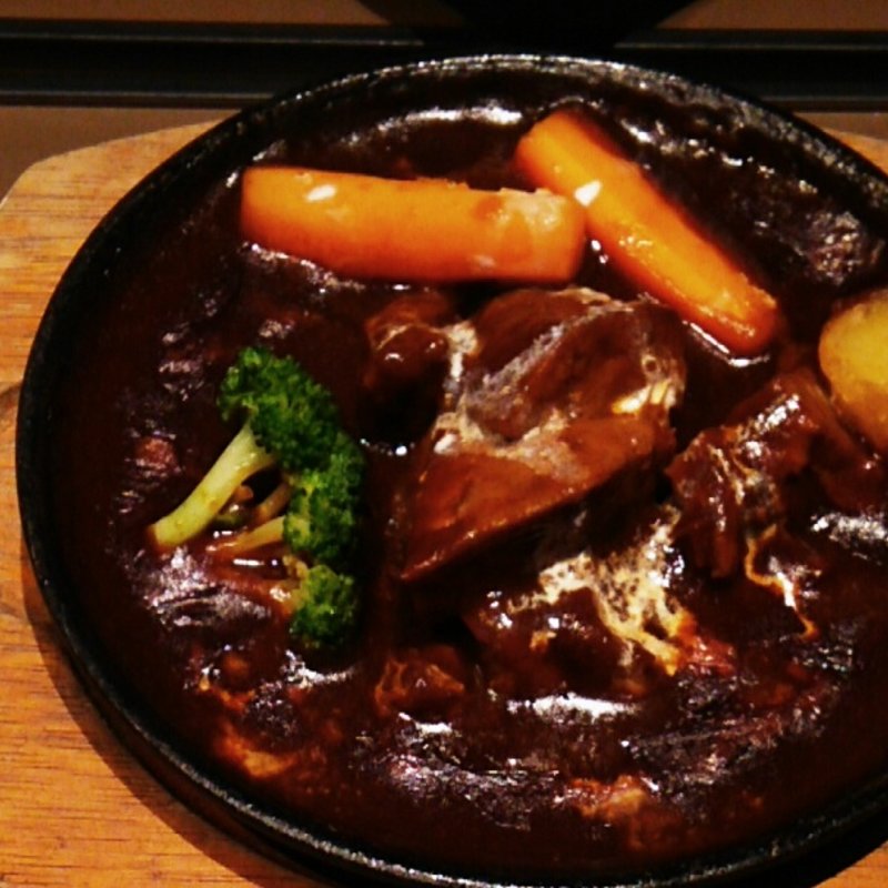 牛タンシチュー(仙台 牛たん 三代目文治 )